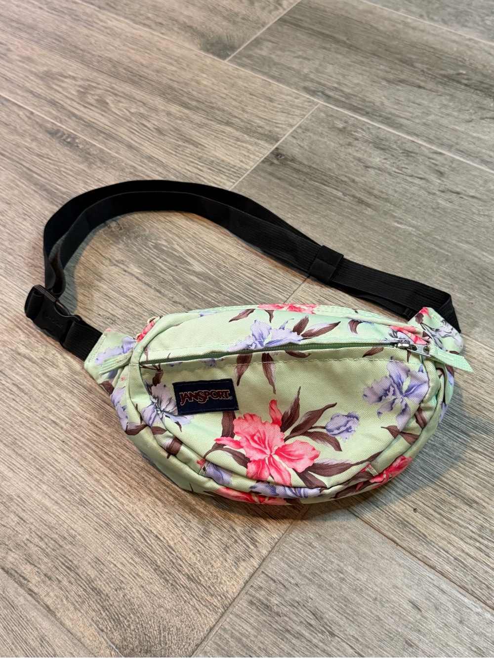 JanSport Fifth Avenue Fanny Pack Light Green Floral Mint Pattern